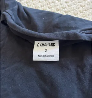 Gymshark Top thumbnail 3