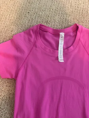 Lululemon Swiftly Tech Short Sleeve thumbnail 2