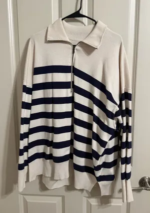 Free People Sweater Oversized thumbnail 1