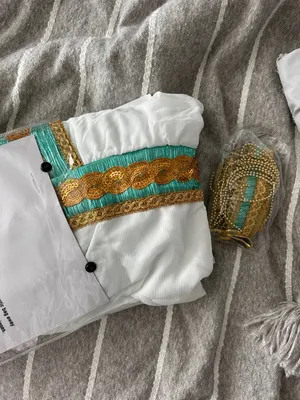 Spirit Halloween Cleopatra Halloween Costume thumbnail 2
