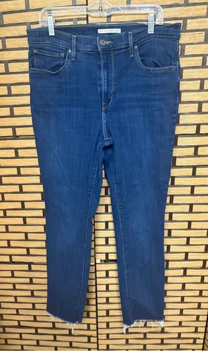 Levi’s 724 high rise straight jeans size 33 thumbnail 1