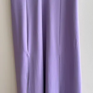 Amazon Lilac Purple Spandex Fitted Sweetheart Neckline Cocktail Dress with Slits, Medium thumbnail 3