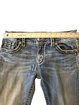 Miss Me Signature Cuffed Capri Jeans Womens 30 Rhinestone Flap Pocket Y2K thumbnail 12