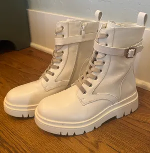 White Combat Boots Size 8 thumbnail 1