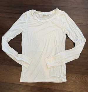 Wilfred White Long-Sleeve Crewneck Tee Size Small - C11-283 thumbnail 1