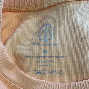 Move theology‎ Women's Orange Ribbed Top T-Shirt Size Medium thumbnail 6