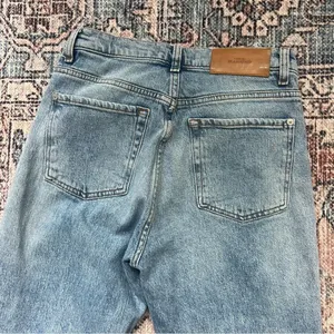 7 For All Mankind Logan Frost Stovepipe Jean with Fold Up Hem Size 26 thumbnail 11