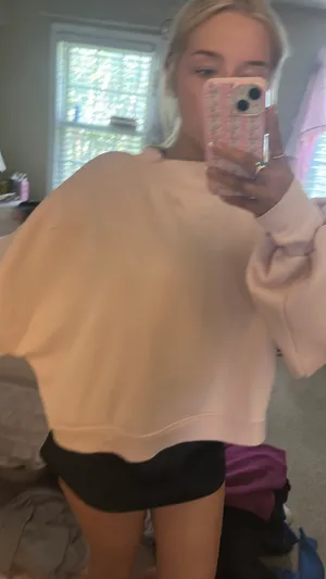 Target Blogates Mockneck thumbnail 4