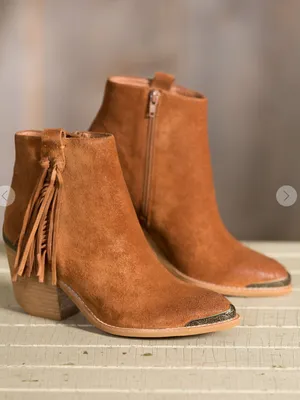 Overland Leather Estelle Fringed Ankle Boots Brown Size 7 thumbnail 2