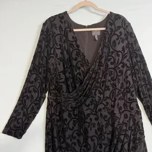 Adrianna Papell Size-22W Black Dress Glitter Velvet Faux‎ Wrap Cocktail thumbnail 6