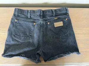Wrangler Cutoff Vintage Distressed Shorts thumbnail 2
