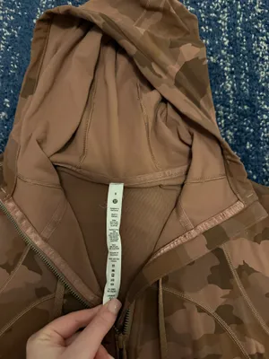 Lululemon Zip-Up Jacket thumbnail 3