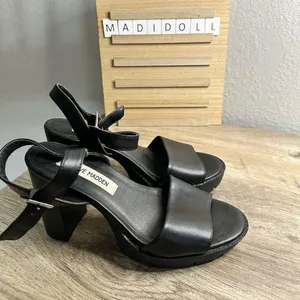 Steve Madden Women’s 8 Maurra Black Leather Heeled Platform Sandals Goth Chunky thumbnail 1