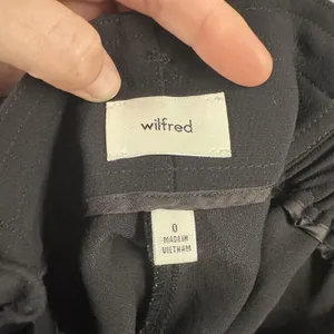 Wilfred‎ Pants Womens 0 Black Paperbag Waist Crepe Crop Elastic Waist Pockets thumbnail 11