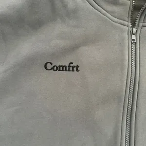 Comfrt Cloud Zip Hoodie size medium wolf grey thumbnail 9
