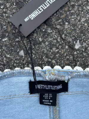 NWT Pretty Little Thing Denim Lace Crop top Size 8 thumbnail 5