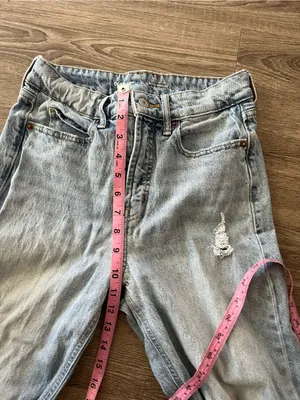 Old Navy Sky Hi Jeans Women’s 0 Light Wash Extra High Rise Distressed Wide Leg thumbnail 11