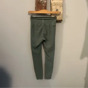 Anthropologie Wilo Base Ribbed Leggings in Green thumbnail 4