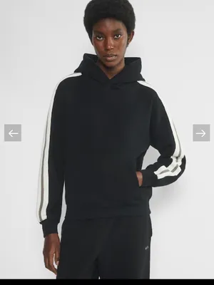 Women’s Aritzia Black Hoodie with White and Gray Sleeve Stripes - size XS thumbnail 5