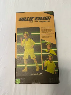 Billie Eilish Official Collective Figure – LA Neon Green Concert Outfit thumbnail 1