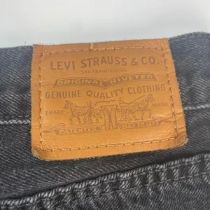 Levi's Deconstructed Mini Skirt Faded Black Frayed Raw Hem Size‎ 26 Women Denim thumbnail 12
