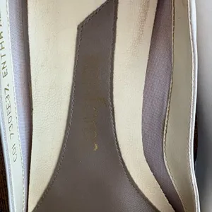 Fanfares Elegant Cream Pumps Size 7 thumbnail 3
