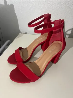 Top Moda Women’s Chunky Heels Red Strappy Size 7.5 thumbnail 4