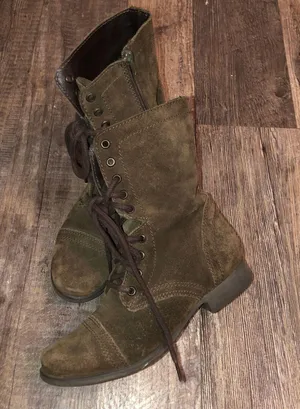 Steve Madden boots thumbnail 2