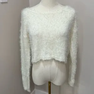 Hollister Cropped Fuzzy Sweater Medium‎ thumbnail 2