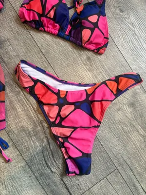 SheIn NWOT Medium 4pcs Women's Halter Tie Neck Triangle Bikini Set Head Scarf & Skirt thumbnail 6