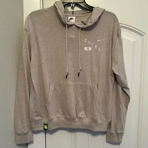 NWT Nike Oregon Ducks Sweatshirt Medium thumbnail 1