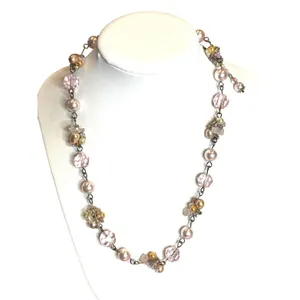 Source Unknown vintage Pink & White Pearl & Crystal Beaded Necklace thumbnail 1