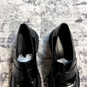 Tony Bianco Gisele Black Hi shine Lug Sole Loafer sz 38 thumbnail 3