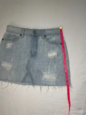 Aeropostale Distressed Light Wash Denim Mini Skirt Raw Hem Size 2 thumbnail 4