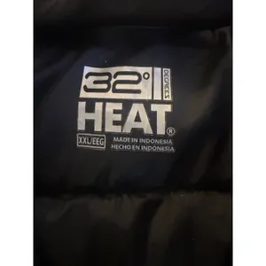 2 Degrees Heat Womens XXL Black Puffer Vest Lightweight Quilted Zip thumbnail 7