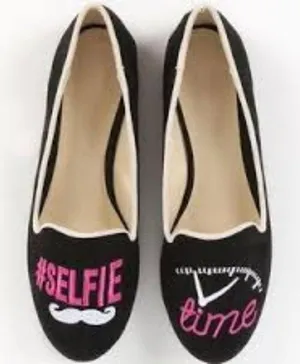 Qupid Hashtag Selfie Time Black/Pink Special Novelty Flat Loafer Shoes Lady's 9 thumbnail 1