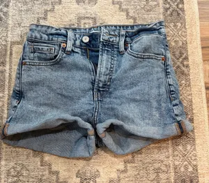 Old Navy Jean Shorts thumbnail 1