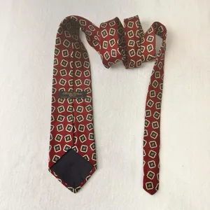 Vintage Brooks Brothers Makers England Men's Tie Silk Red Geometric Necktie thumbnail 5