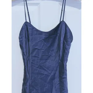 Y2K Victorias Secret Satin Slip Dress Medium Navy Blue Coquette Glam Romantic thumbnail 3