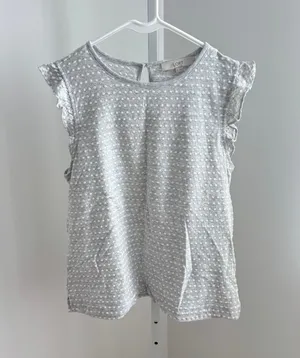 Loft NWOT Women's Gray White Swiss Dot Ruffle Sleeve Cotton Knit Top Size M thumbnail 1