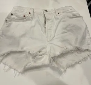 Levi’s 501 Shorts thumbnail 1