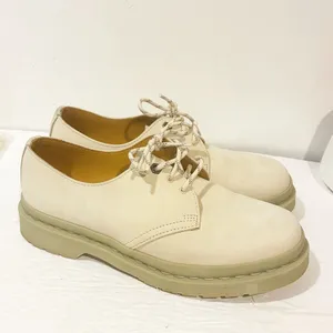Dr. Martens Size 10 1461 MONO MILLED NUBUCK LEATHER OXFORD SHOES Parchment Beige thumbnail 3