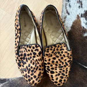 BIRDIES The Starling cheetah‎ calf hair loafers Size 8.5 thumbnail 2