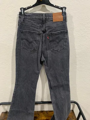 High Rise Bell Bottom Levi’s  thumbnail 3
