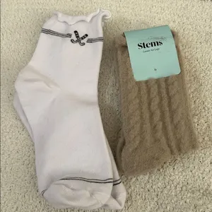 STEMS bundle crew Golf Lettuce Edge Ankle Socks - White Winter plush cable grey thumbnail 1