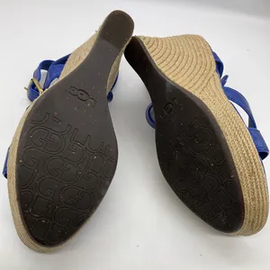 UGG PATENT LEATHER JACKILYN STRAPPY‎ SANDALS thumbnail 5