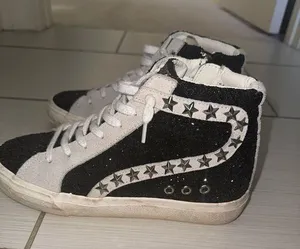 Vintage Havana Black Sparkly High Shoes thumbnail 1