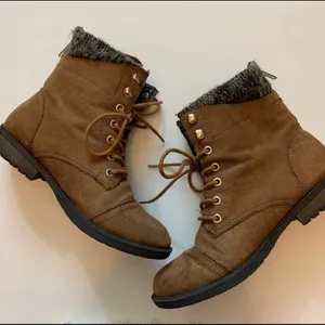 Curfew Combat Boots Tan Size 7 thumbnail 5