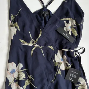 Lulus All Mine Navy Blue Floral Print High-Low‎ Wrap Dress M 65229 NWT thumbnail 15