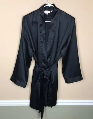 Victoria’s Secret Women’s Silky Black Intimate Kimono Sleep Lounge Robe One Size thumbnail 1